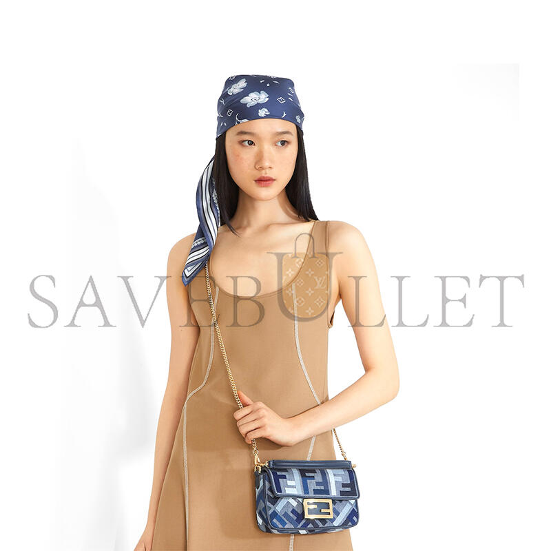 F**di baguette mini blue canvas bag with ff embroidery 8bs017av11f1laz (19.5*11*5cm)